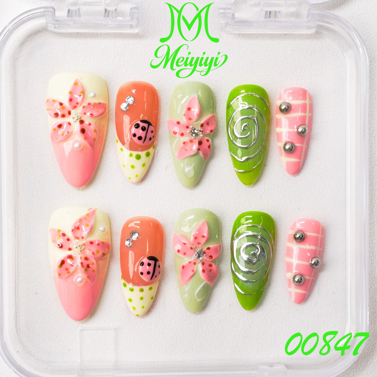 00847-MYY's designer original high-end design customized luxury hand-painted wearable nail art