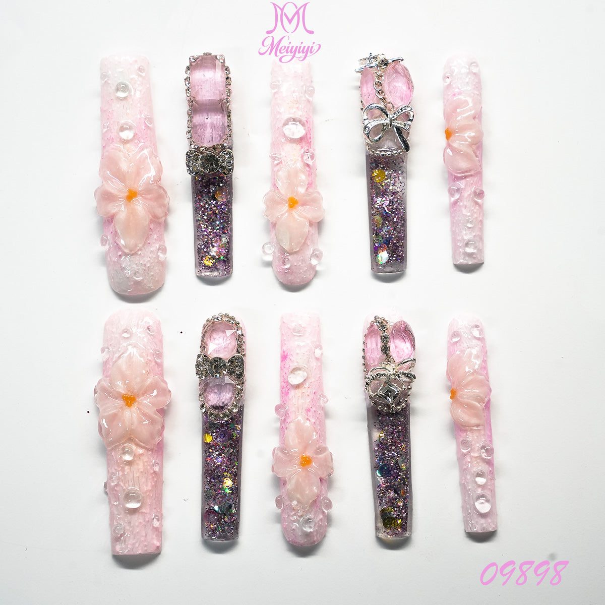 09898-MYY's designer original high-end design customized luxury hand-painted wearable nail art