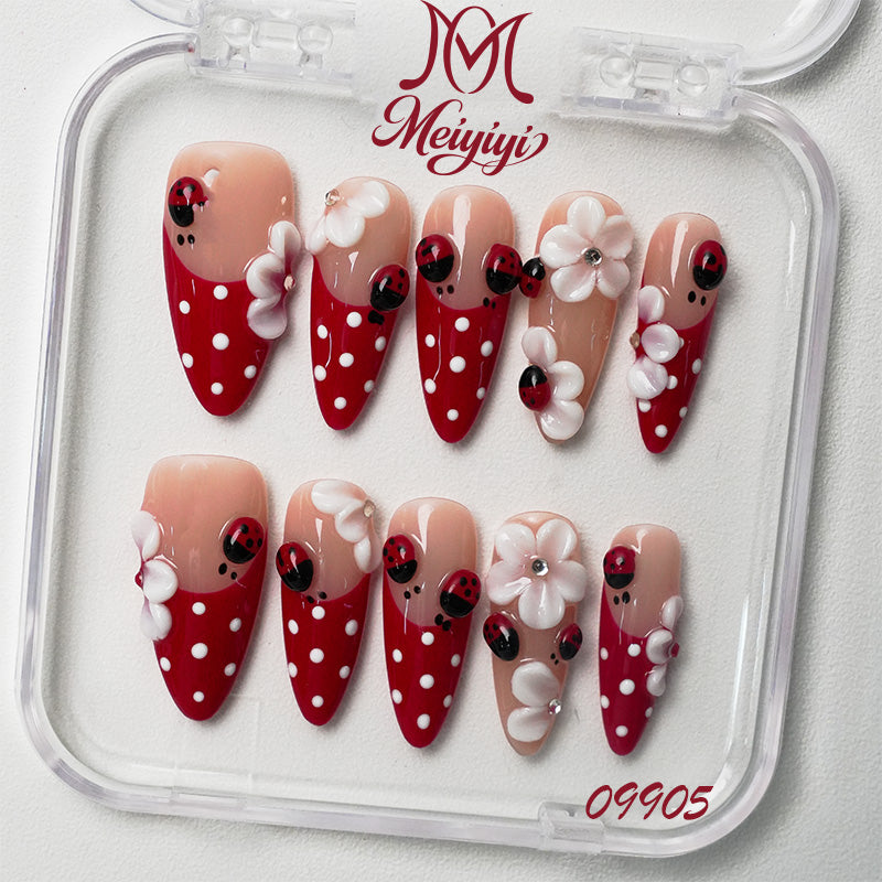 09905-MYY's designer original high-end design customized luxury hand-painted wearable nail art