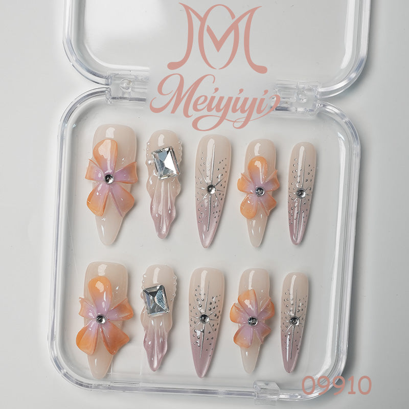 09910-MYY's designer original high-end design customized luxury hand-painted wearable nail art
