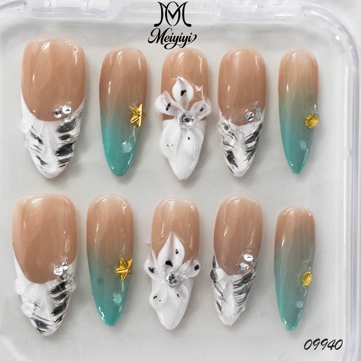 09940-MYY's designer original high-end design customized luxury hand-painted wearable nail art