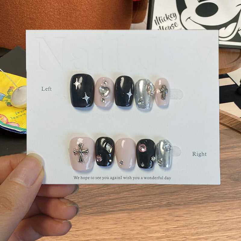 A1242-MYY's designer original high-end design customized luxury hand-painted wearable nail art