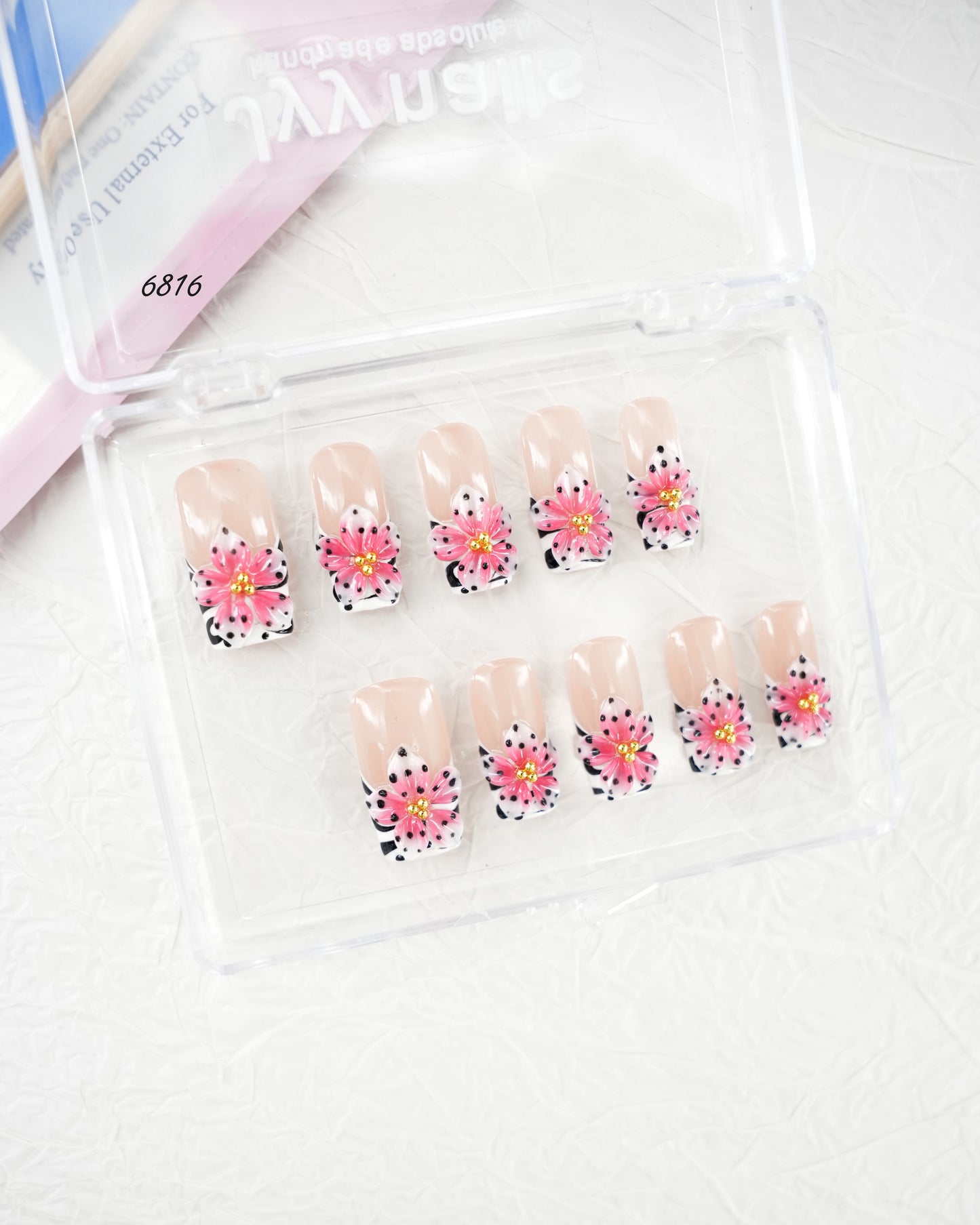 6816-MYY's designer original high-end design customized luxury hand-painted wearable nail art