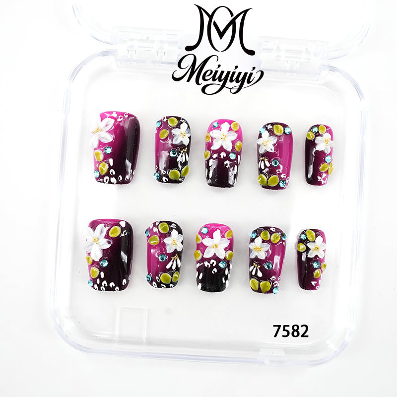 7582-MYY's designer original high-end design customized luxury hand-painted wearable nail art