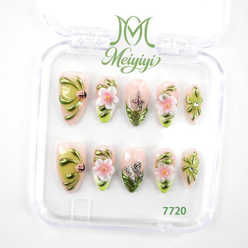7720-MYY's designer original high-end design customized luxury hand-painted wearable nail art