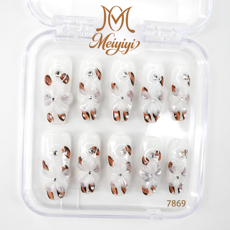 7869-MYY's designer original high-end design customized luxury hand-painted wearable nail art
