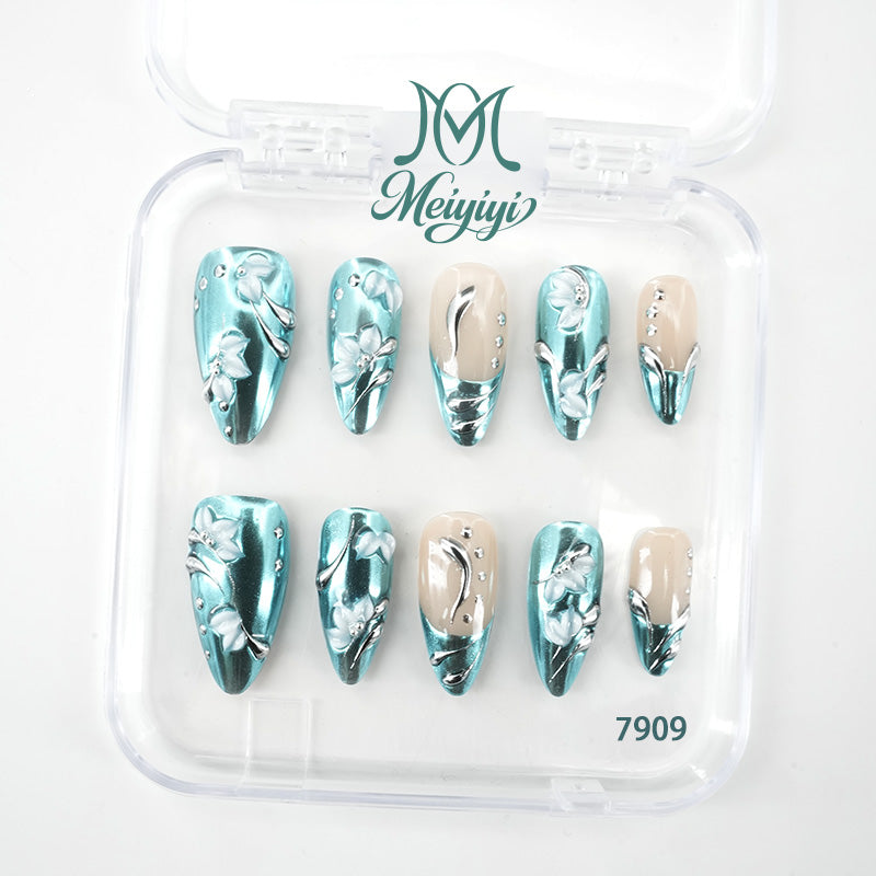 7909-MYY's designer original high-end design customized luxury hand-painted wearable nail art