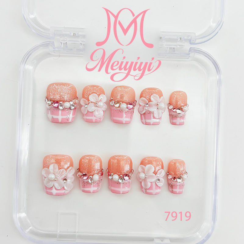 7919-MYY's designer original high-end design customized luxury hand-painted wearable nail art