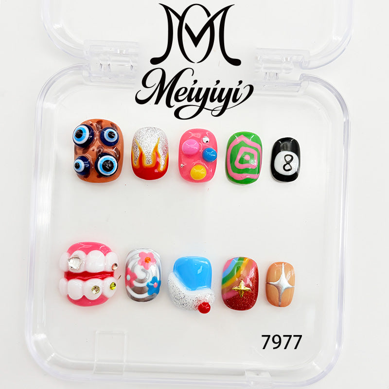 7977-MYY's designer original high-end design customized luxury hand-painted wearable nail art