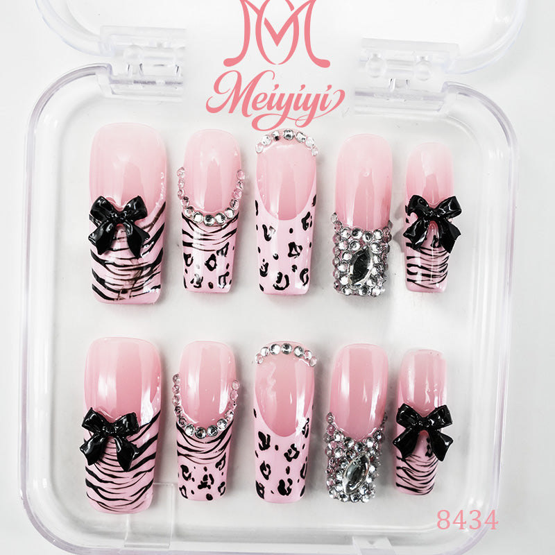 8434-MYY's designer original high-end design customized luxury hand-painted wearable nail art