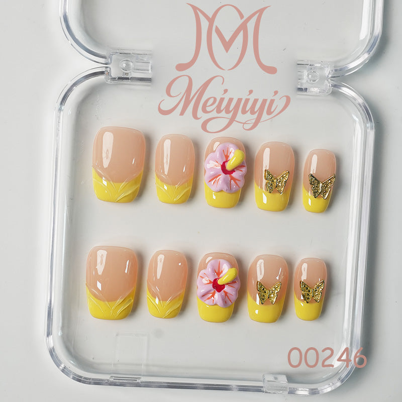 00246-MYY's designer original high-end design customized luxury hand-painted wearable nail art