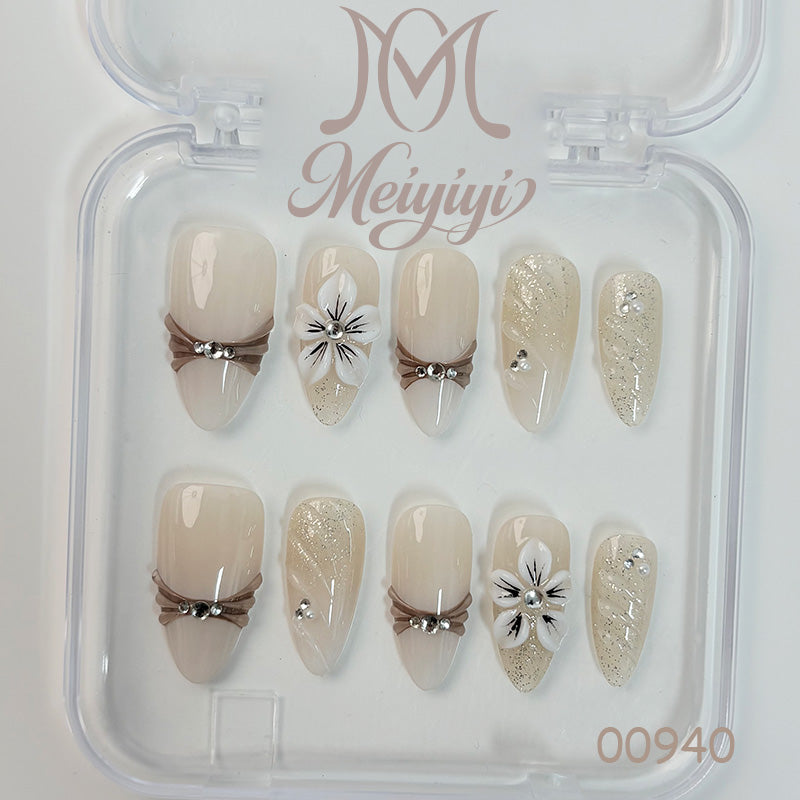 00940-MYY's designer original high-end design customized luxury hand-painted wearable nail art