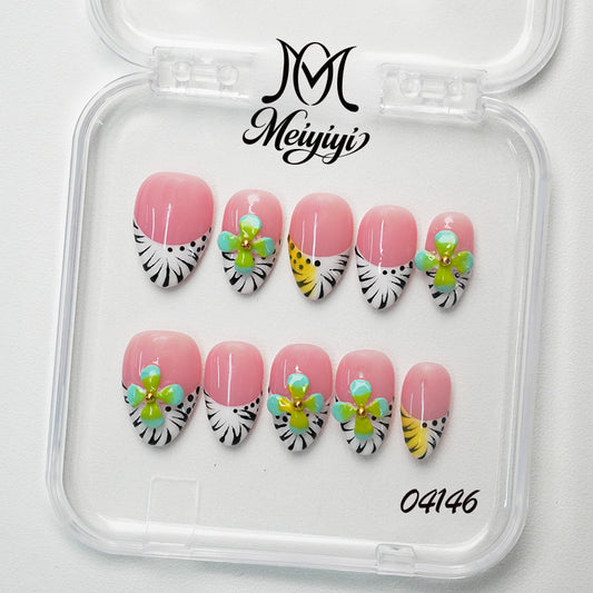 04146-MYY's designer original high-end design customized luxury hand-painted wearable nail art
