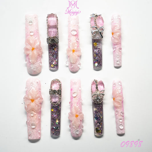 09898-MYY's designer original high-end design customized luxury hand-painted wearable nail art