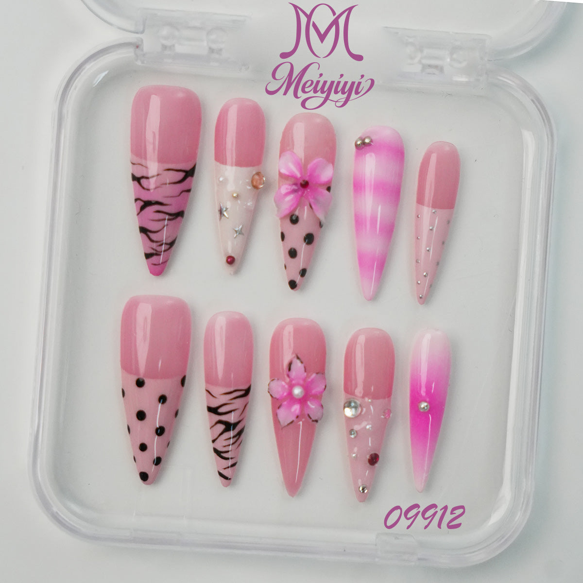 09912-MYY's designer original high-end design customized luxury hand-painted wearable nail art