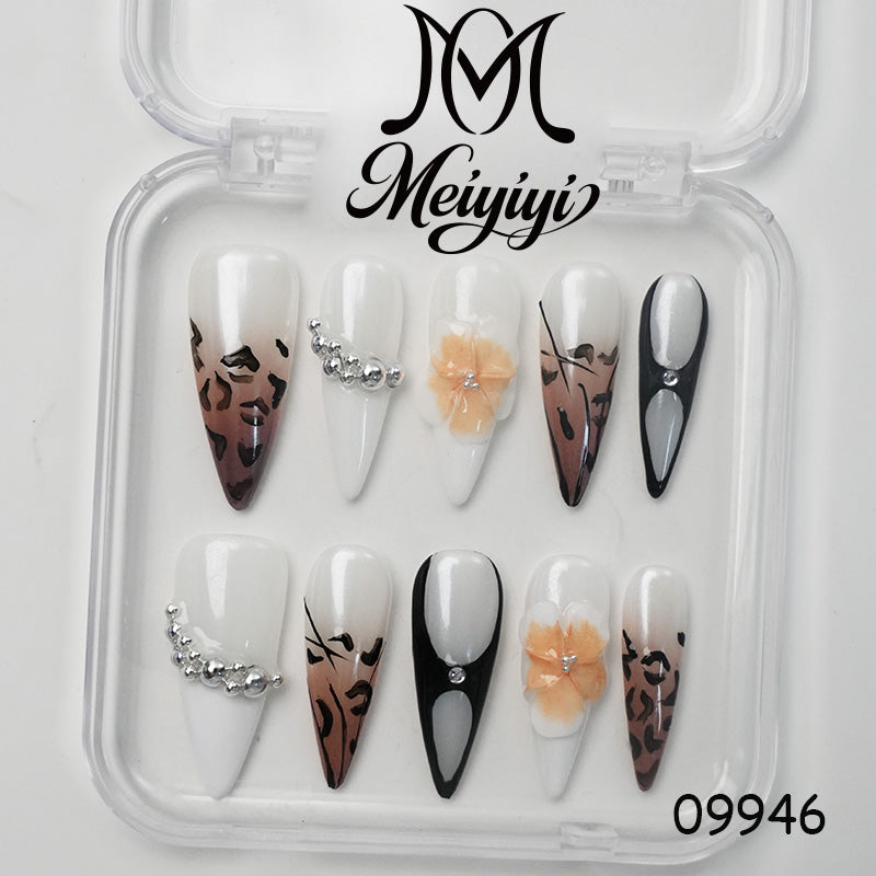 09946-MYY's designer original high-end design customized luxury hand-painted wearable nail art