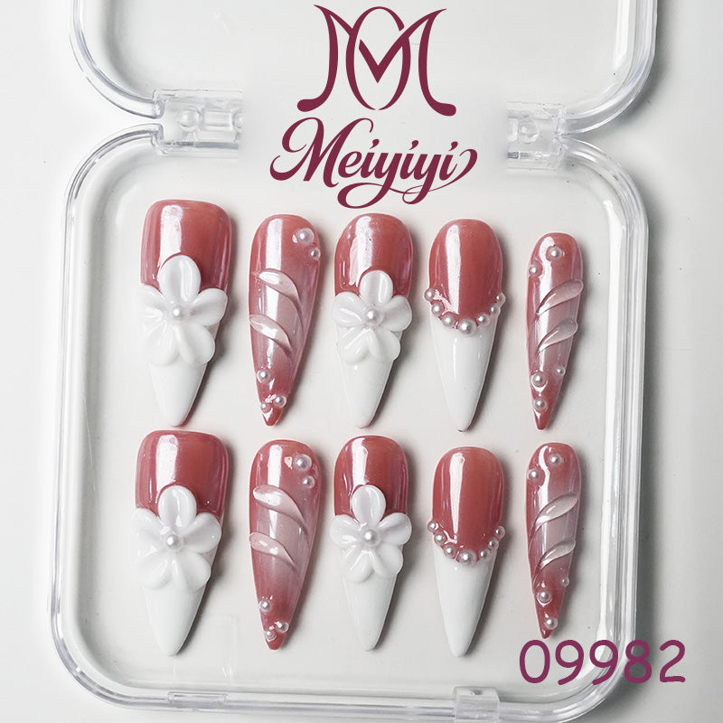 09982-MYY's designer original high-end design customized luxury hand-painted wearable nail art