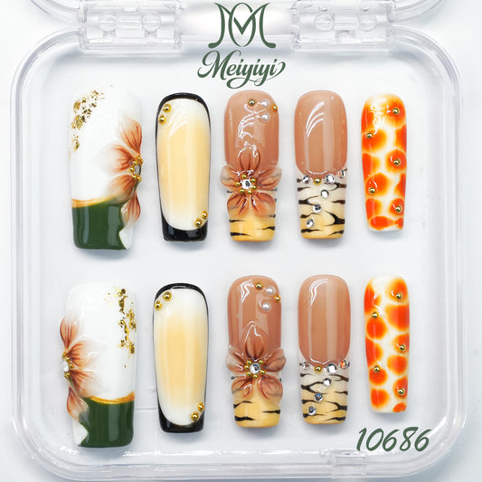 10686-MYY's designer original high-end design customized luxury hand-painted wearable nail art