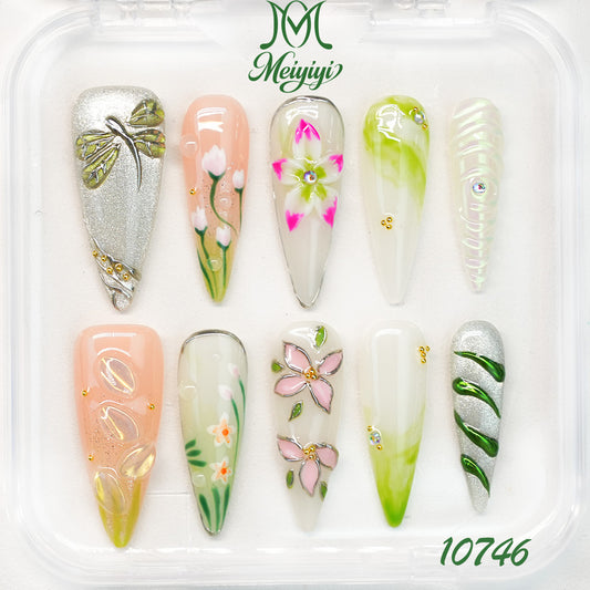 10746-MYY's designer original high-end design customized luxury hand-painted wearable nail art