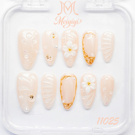 11025-MYY's designer original high-end design customized luxury hand-painted wearable nail art