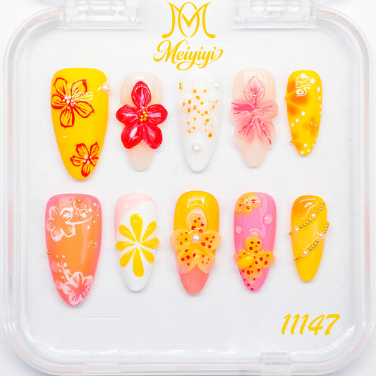 11147-MYY's designer original high-end design customized luxury hand-painted wearable nail art