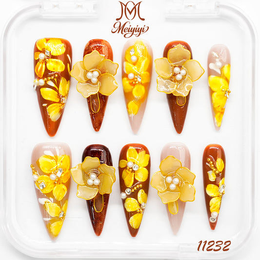 11232-MYY's designer original high-end design customized luxury hand-painted wearable nail art