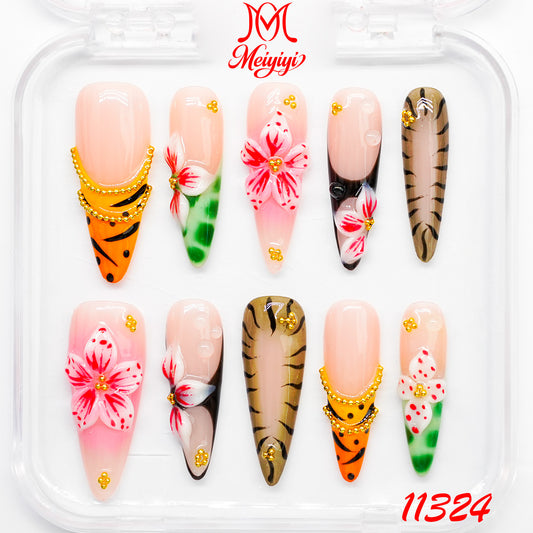 11324-MYY's designer original high-end design customized luxury hand-painted wearable nail art