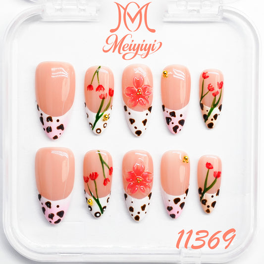 11369-MYY's designer original high-end design customized luxury hand-painted wearable nail art
