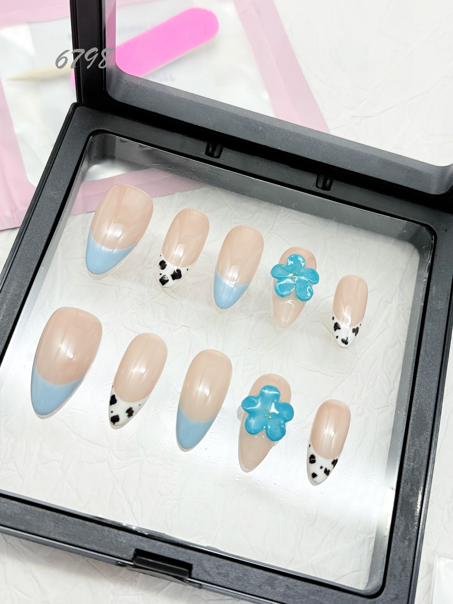6798-MYY's designer original high-end design customized luxury hand-painted wearable nail art
