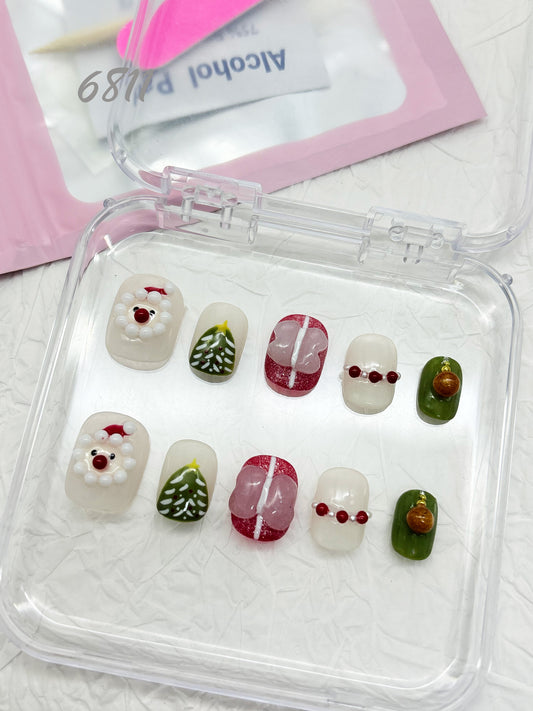 6811-MYY's designer original high-end design customized luxury hand-painted wearable nail art