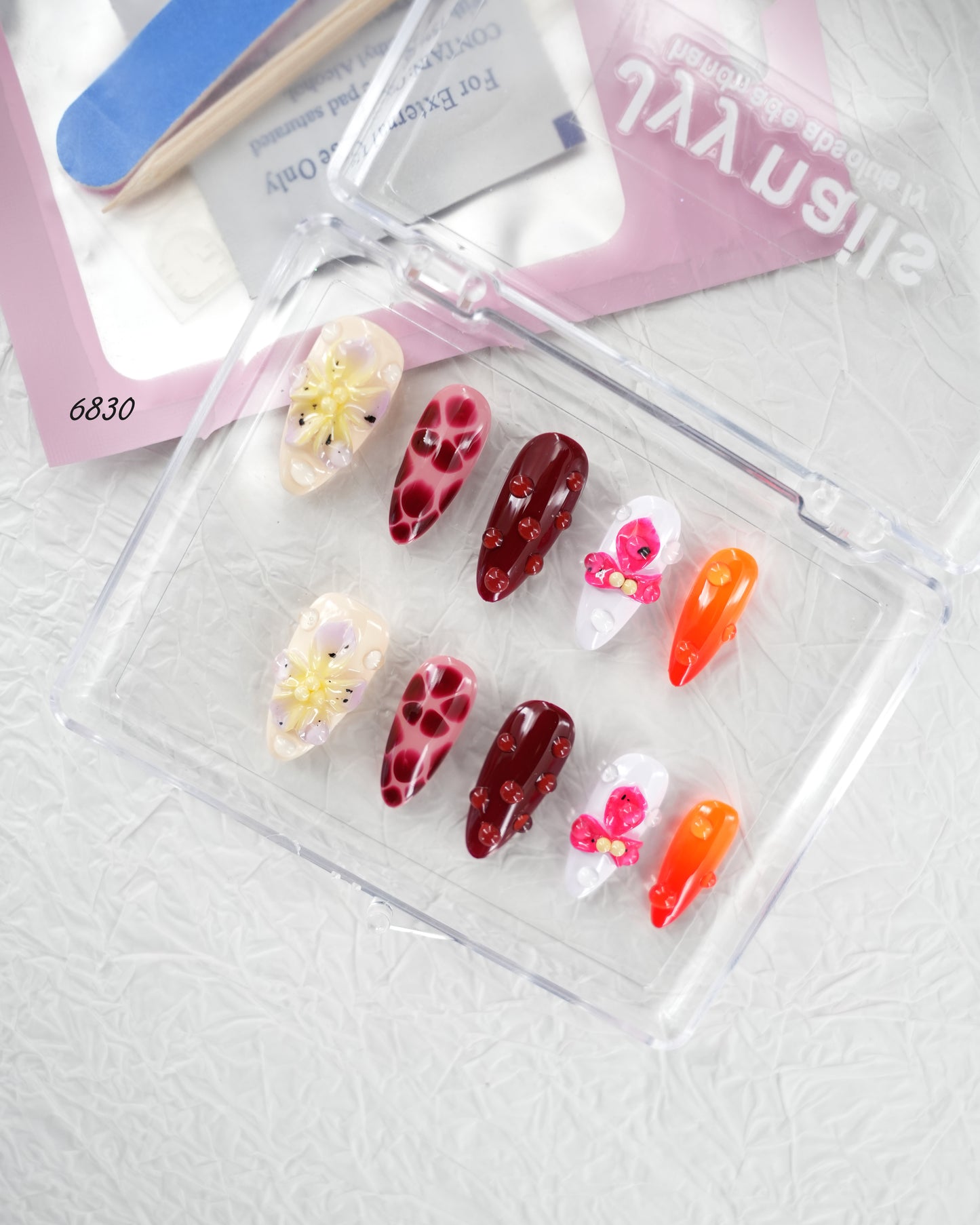 6830-MYY's designer original high-end design customized luxury hand-painted wearable nail art