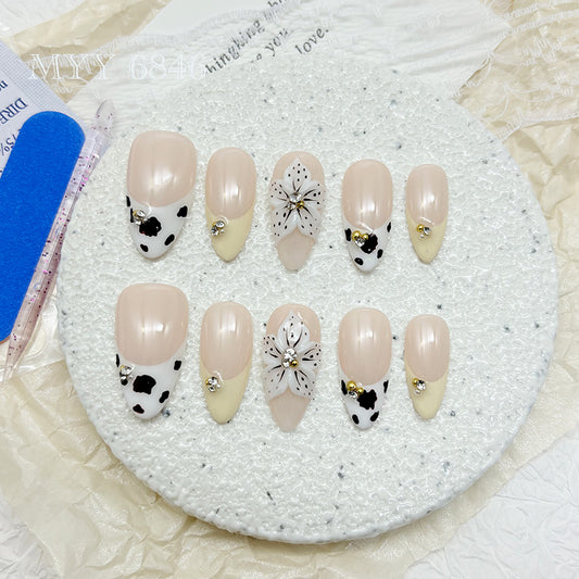 6846-MYY's designer original high-end design customized luxury hand-painted wearable nail art