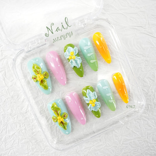 6962-MYY's designer original high-end design customized luxury hand-painted wearable nail art