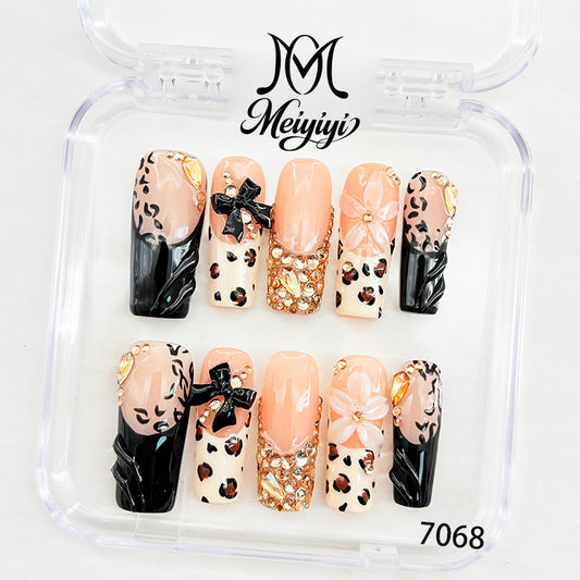 7068-MYY's designer original high-end design customized luxury hand-painted wearable nail art