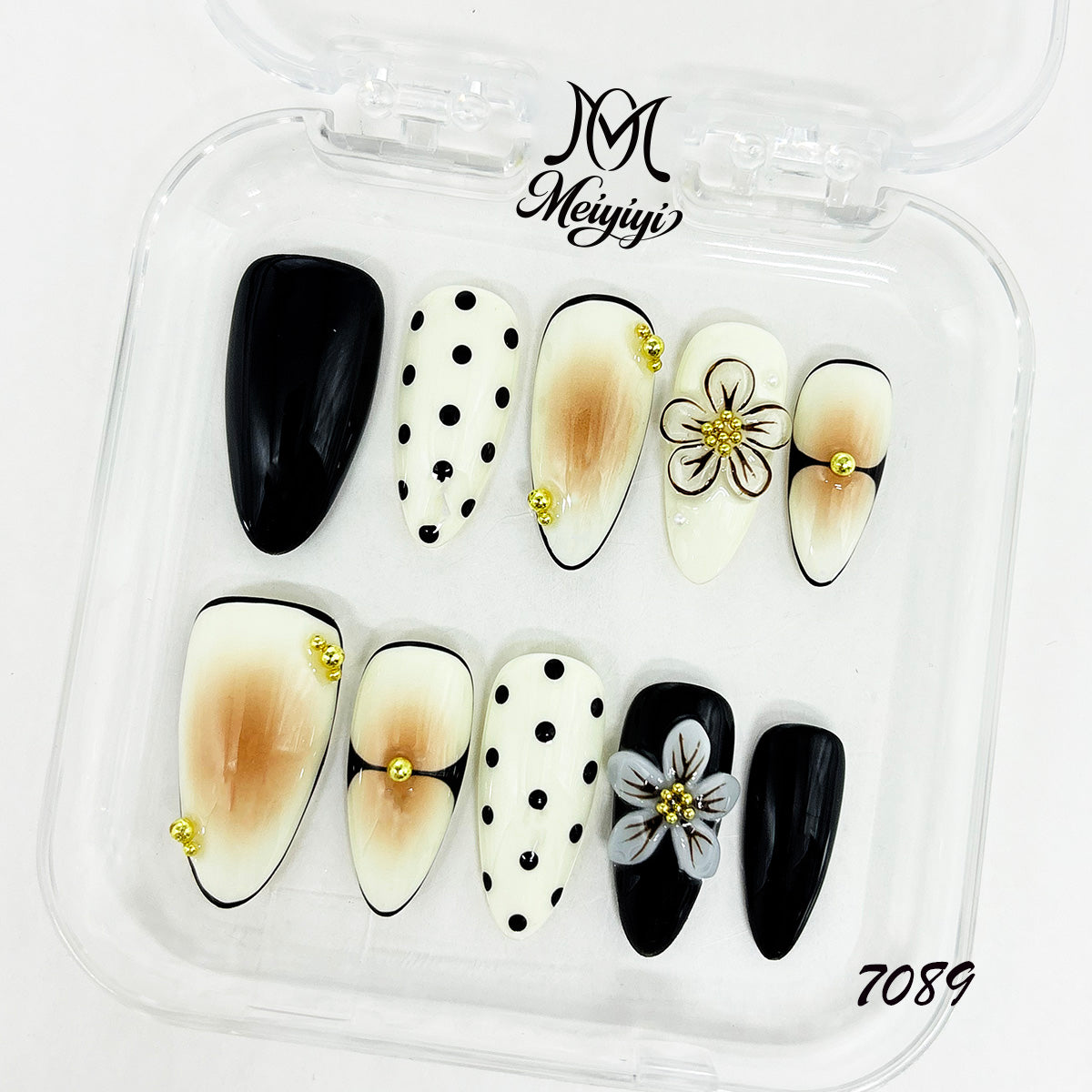 7089-MYY's designer original high-end design customized luxury hand-painted wearable nail art