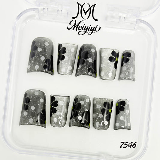 7546-MYY's designer original high-end design customized luxury hand-painted wearable nail art