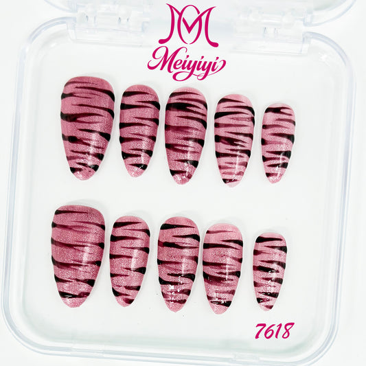 7618-MYY's designer original high-end design customized luxury hand-painted wearable nail art
