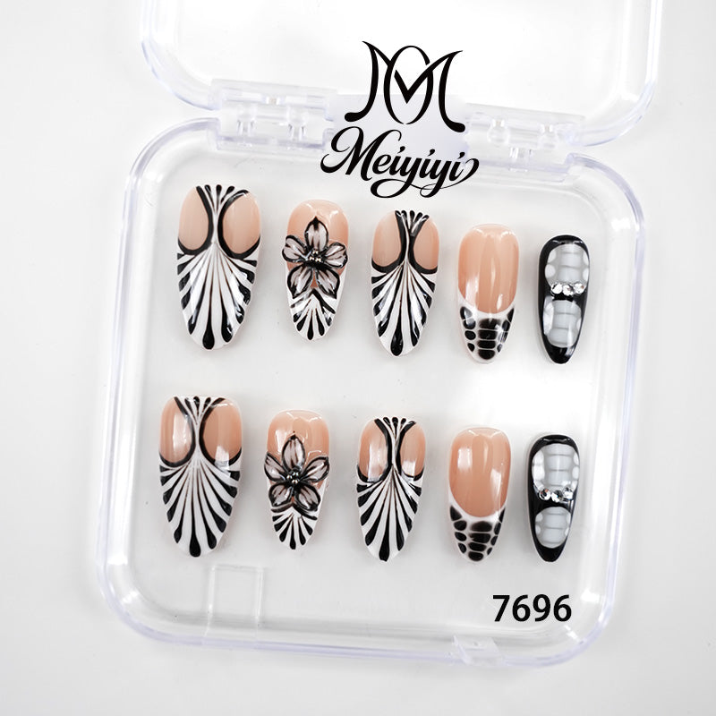 7696-MYY's designer original high-end design customized luxury hand-painted wearable nail art