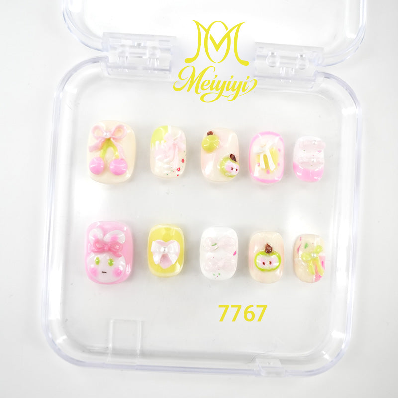 7767-MYY's designer original high-end design customized luxury hand-painted wearable nail art
