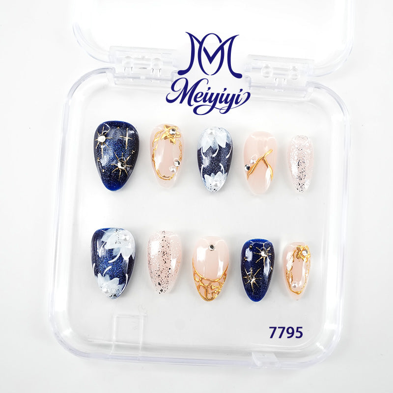 7795-MYY's designer original high-end design customized luxury hand-painted wearable nail art