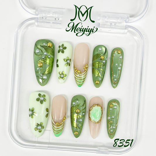 8351-MYY's designer original high-end design customized luxury hand-painted wearable nail art