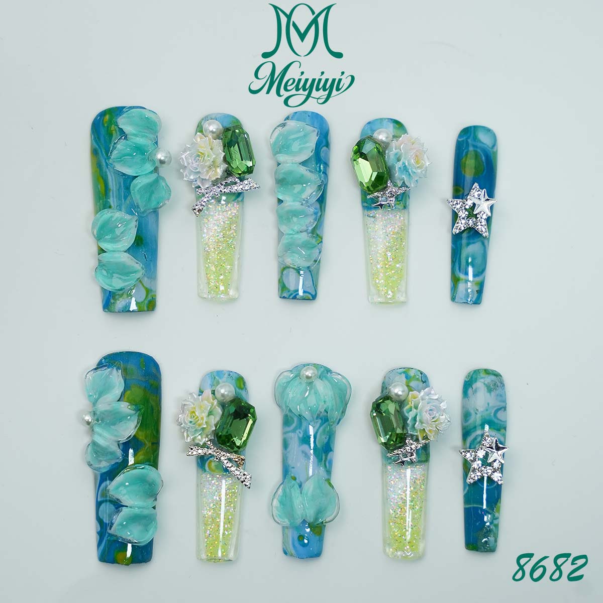 8682-MYY's designer original high-end design customized luxury hand-painted wearable nail art