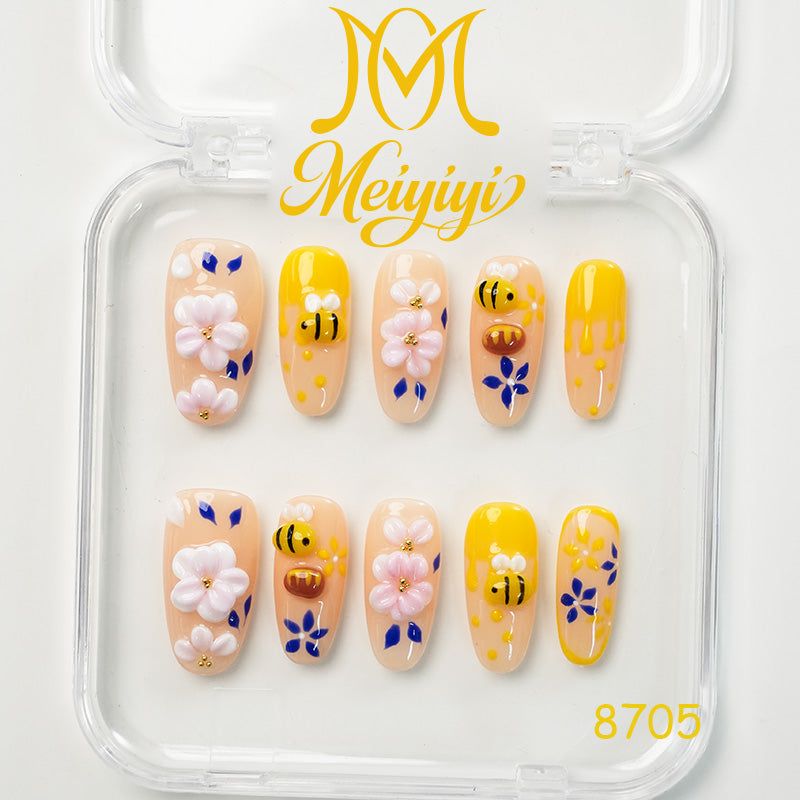 8705-MYY's designer original high-end design customized luxury hand-painted wearable nail art