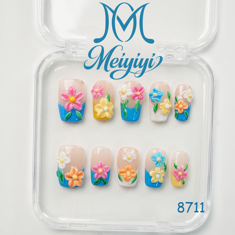 8711-MYY's designer original high-end design customized luxury hand-painted wearable nail art